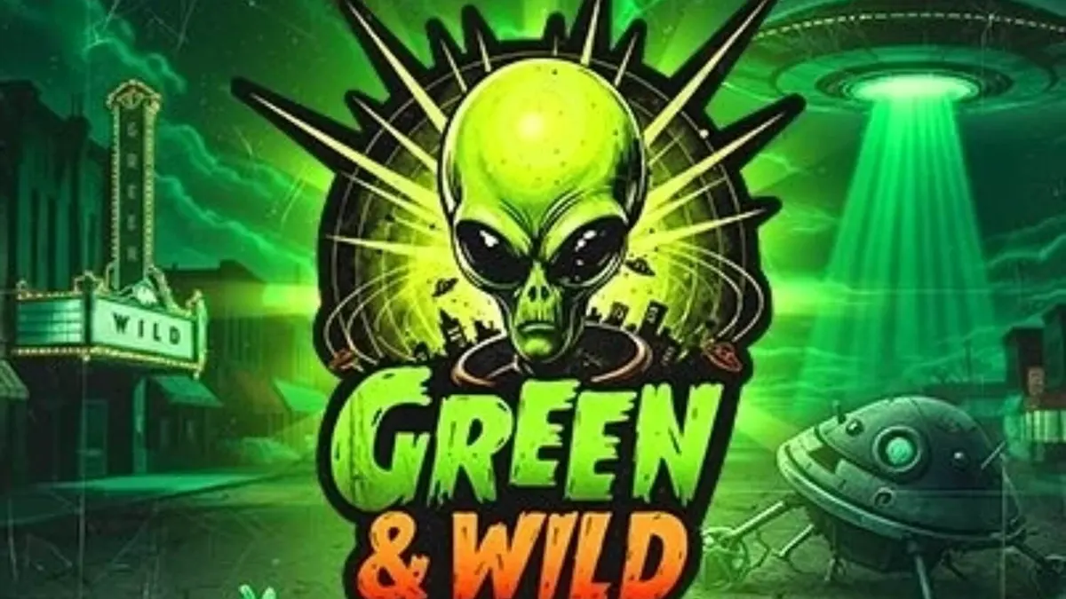 Pemandangan hutan rimbun dan satwa liar dalam slot Green & Wild